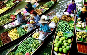 بازارهای روی آب تایلند، تجربه خریدی هیجان‌انگیز و متفاوت