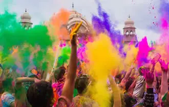 با جشن رنگ های هند بیشتر آشنا شوید